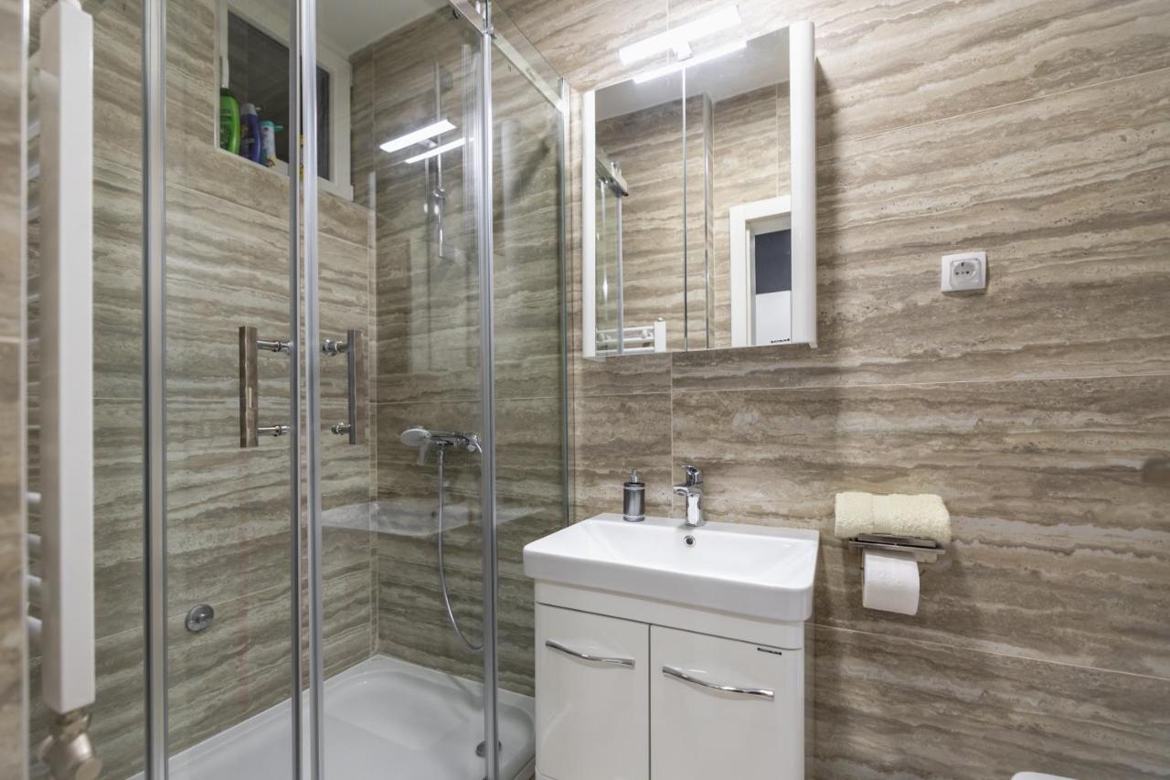 Bella Apartment Νόβι Σαντ Εξωτερικό φωτογραφία