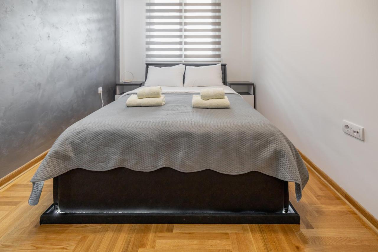 Bella Apartment Νόβι Σαντ Εξωτερικό φωτογραφία