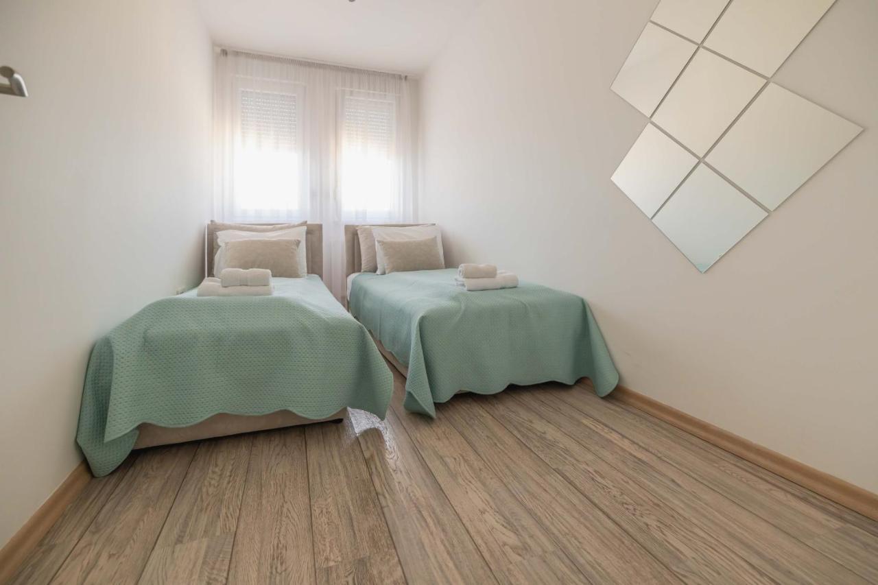 Bella Apartment Νόβι Σαντ Εξωτερικό φωτογραφία